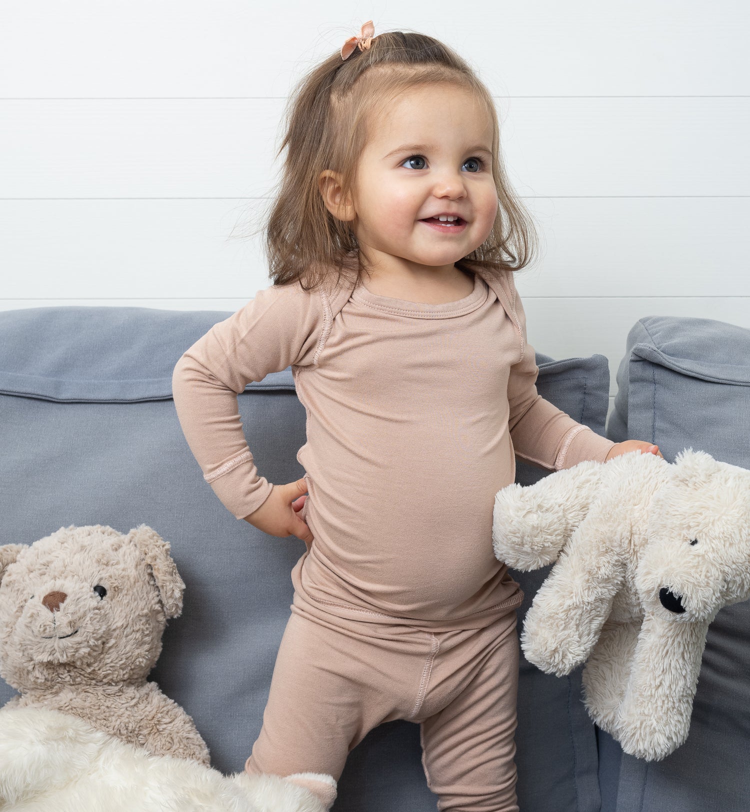 Girl Wearing SOOTHLA Allergy-friendly Clothing