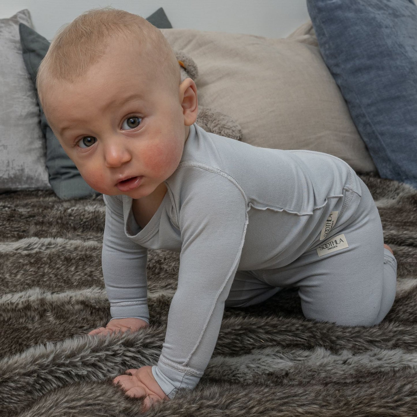 Crawling Baby Wearing Allergy-friendly Pyjama Set In Micro Chip From SOOTHLA