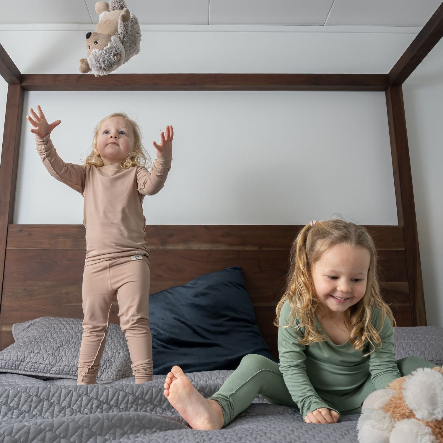 Girls Playing On Bed In SOOTHLA Allergy-friendly Clothing