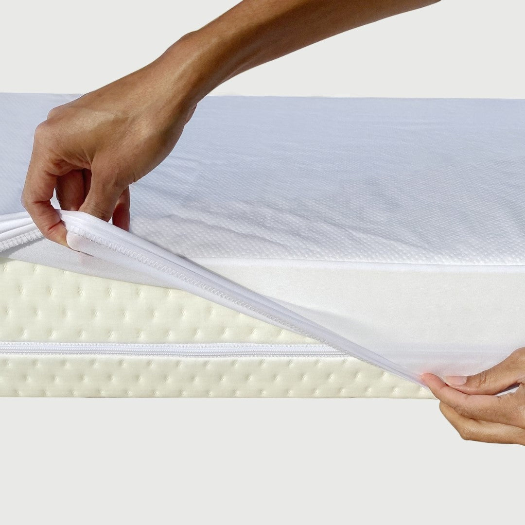 Hands Lifting Allergy-friendly, Waterproof And Antibacterial Bedsheet From SOOTHLA